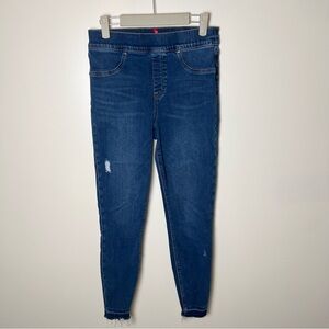 Spanx Women’s Pull On Ankle Distressed Jeans Raw Hem Dark Wash Blue Size Medium